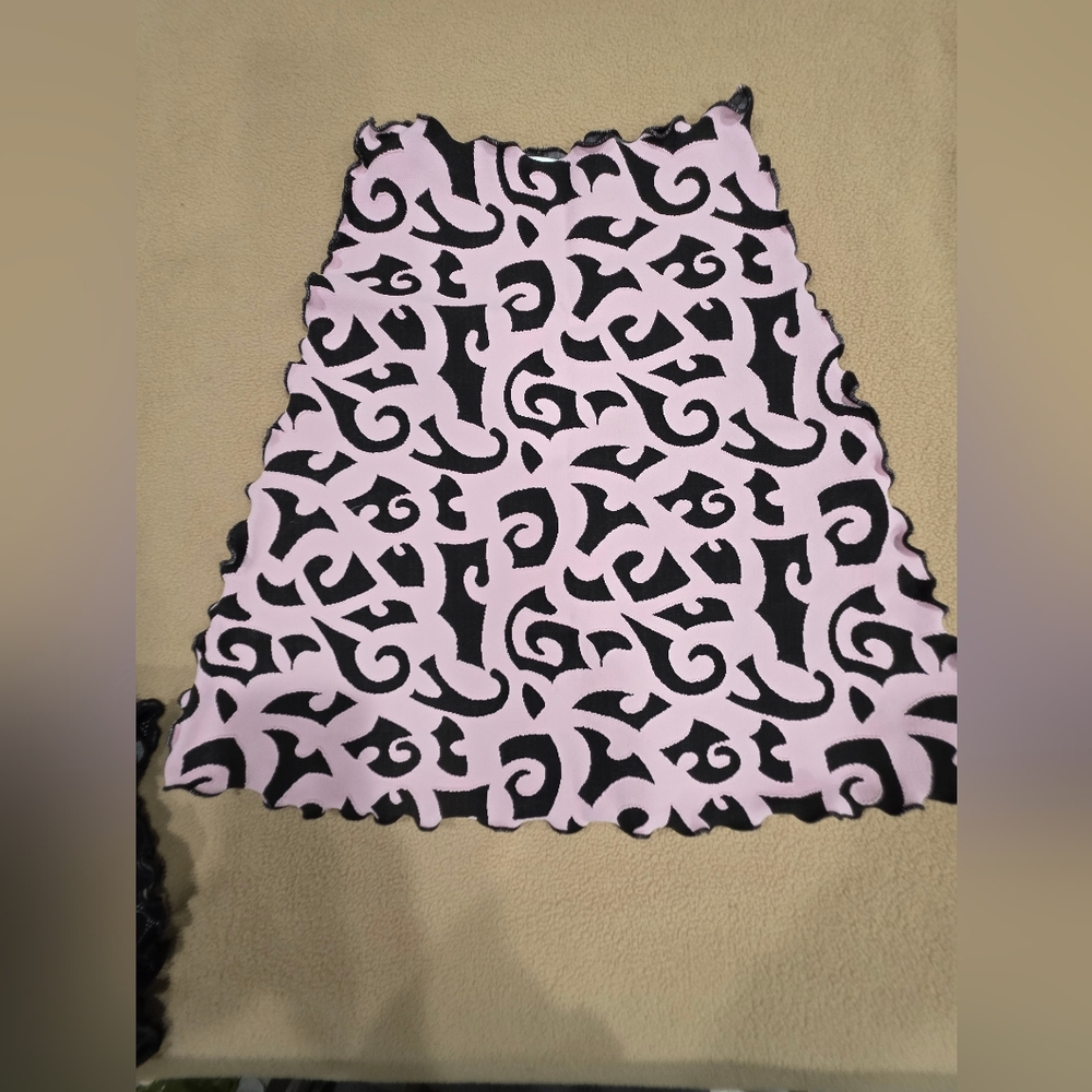 Haystacks Elegant A-Line Skirt in Black and Pink Pattern